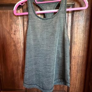 Long Distance Tank, Fits like a size 4, Submarine